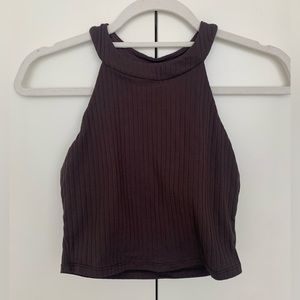 Alo Yoga Unite Bra Tank in Raisin